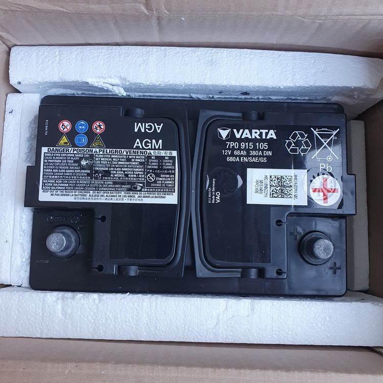 Varta AGM 12V 70Ah 760A 7P0 915 105