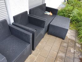 Gartenlounge ohne Kissen