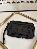 Pochette vintage en cuir noir - boucle doré