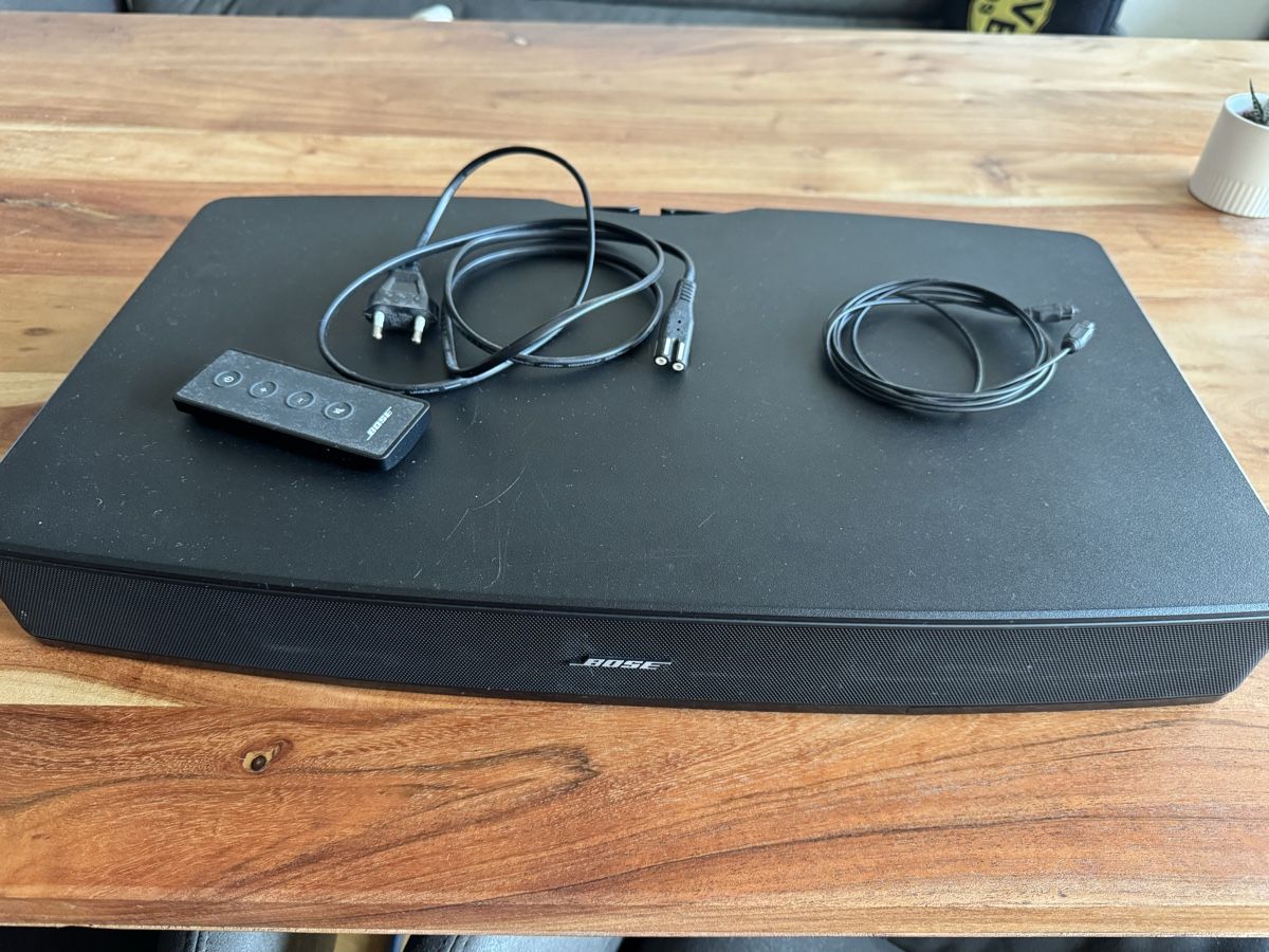 Haut-parleurs: Bose Solo TV – D'occasion à Bern par Cunsone