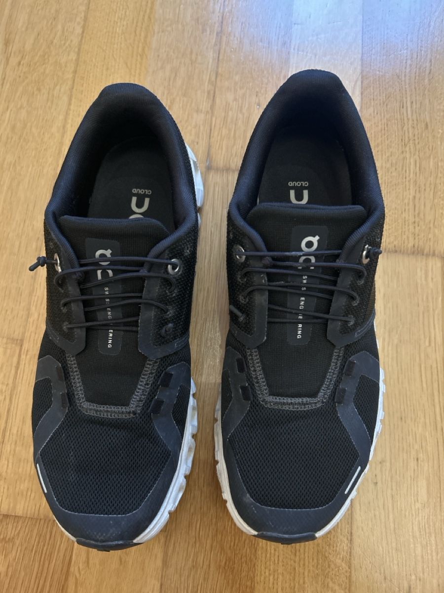 On Scarpe da uomo: On Running shoes (grösse 40) – Usato da Uster venduto da roc_25k6 1