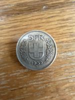 Schweizer 5 Franken Münze 1932 Silber in gutem Zustand