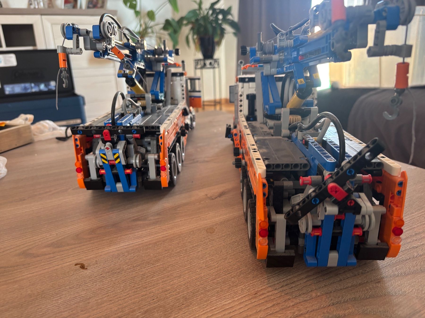 Technics Kit di costruzioni: 2x LEGO Technic 42128 Schwerlast-Abschleppwagen – Usato da Zuchwil venduto da Seerose221183 1