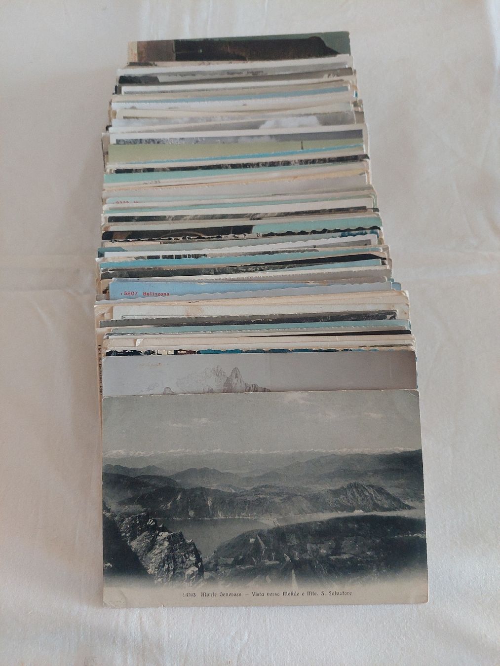 Cartoline postali: 200 AK Ganze Schweiz – Usato da Melano venduto da pisonsdro