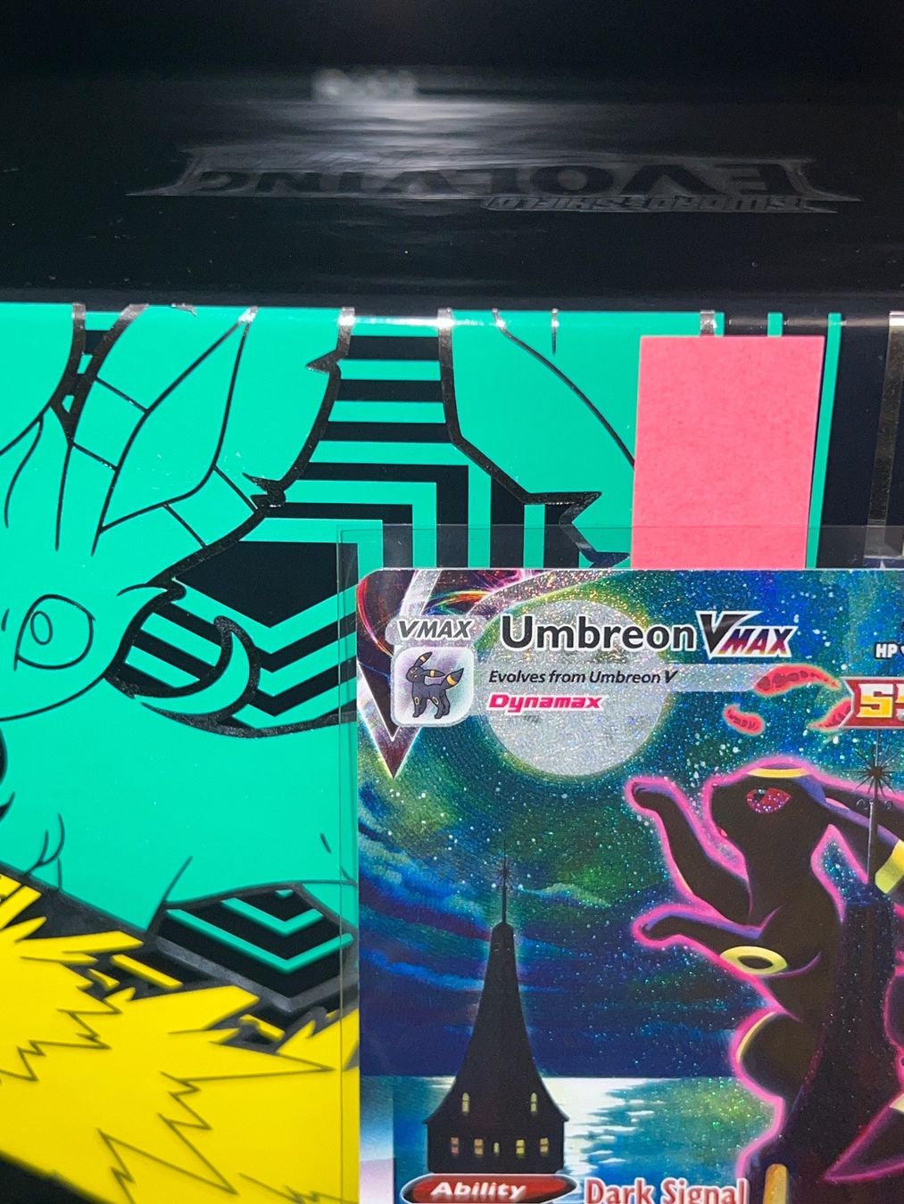 Pokémon Sammelbilder & Trading cards: Umbreon VMAX Alternative Art  Evolving Skies 215/203 – Gebraucht aus Aesch BL von  1