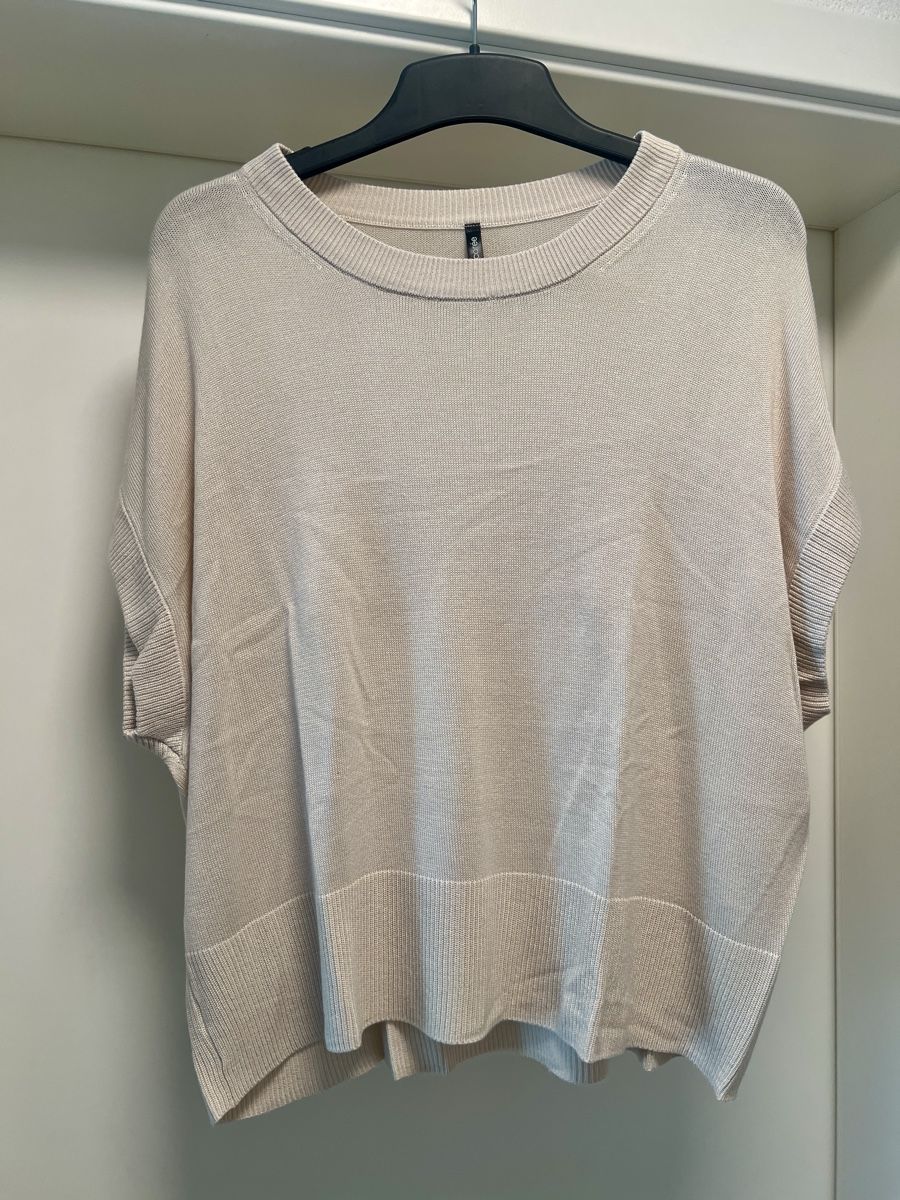 Tops: Pull beige manches courtes, idéal pour la mi-saison! – Neu (gemäss Beschreibung) aus Châtel-St-Denis von Calou1820