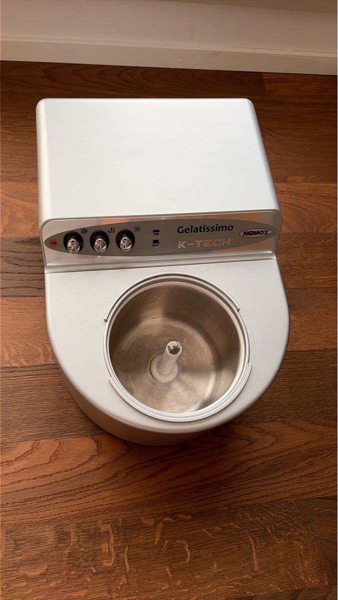 Appareils de cuisine: NEMOX Gelatissimo K-TECH Eis Maschine – D'occasion à Zürich par Robin_zh2