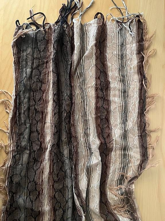 Foulard & Sciarpe: Écharpe – Usato da Genève venduto da Moe22 1