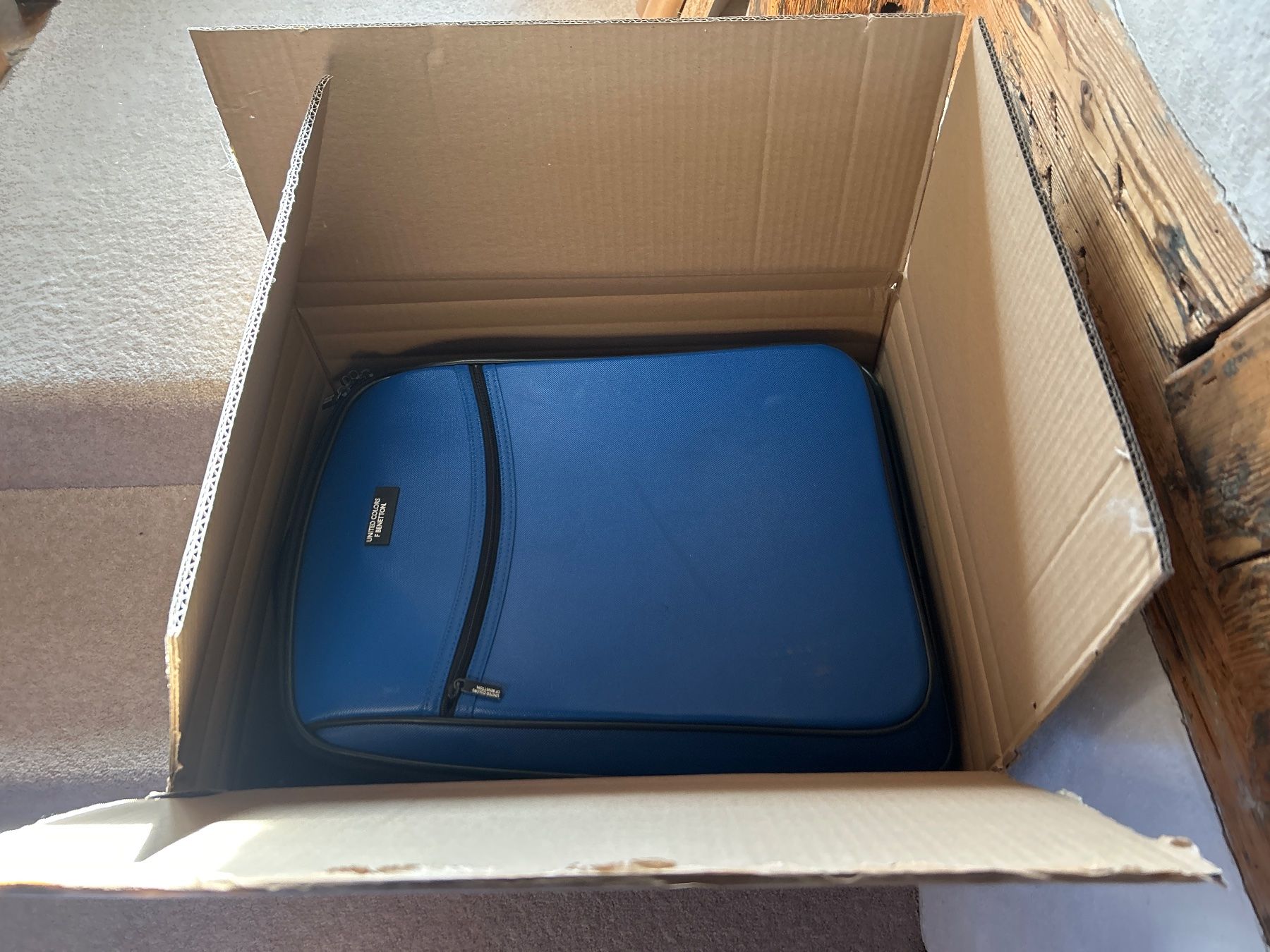 Sonstiges zu Aviatik: Benetton Trolley Reisetasche - Blau – Gebraucht aus Schwyz von Maerzetuepfli 9