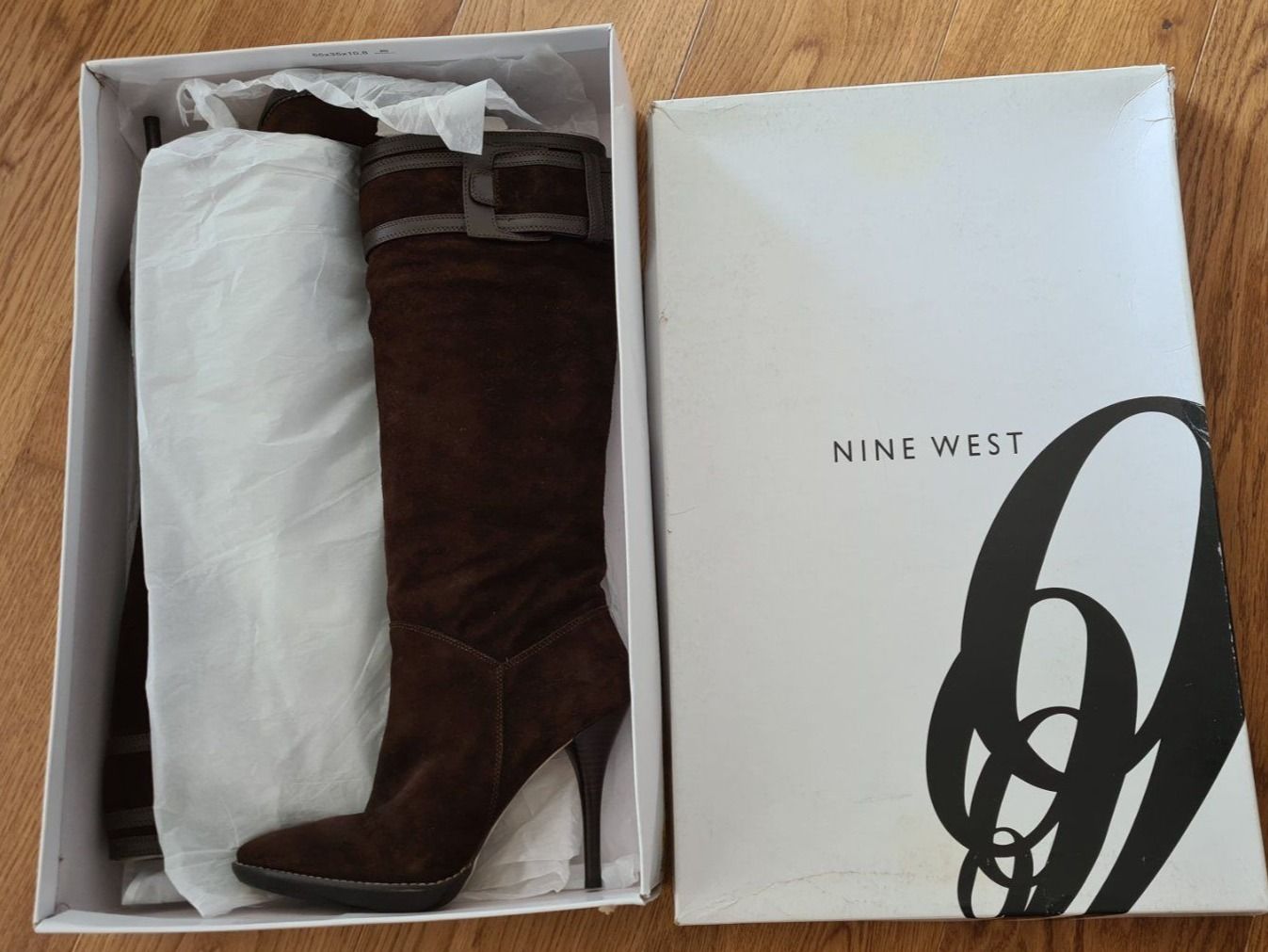 Scarpe da donna: Nine West Wildleder-Stiefel 41 / US 10 – Usato da Jona venduto da hen_7fyc 1