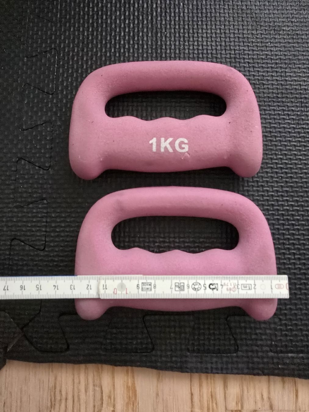 Manubri & Pesi: Kurzhantel - 1kg – Usato da Rickenbach b. Wil venduto da VeryLovelyThings 3