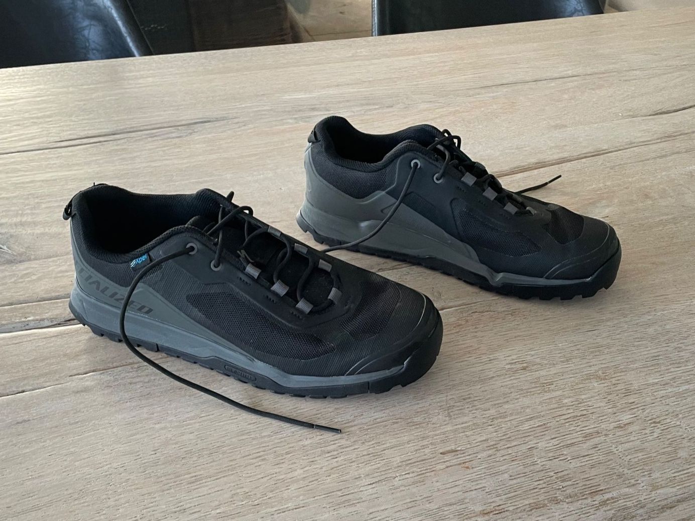 Specialized Herrenschuhe: Bikeschuhe Specialized Rime Flat Gr. 46 – Gebraucht aus Hüttwilen von Music_007 2