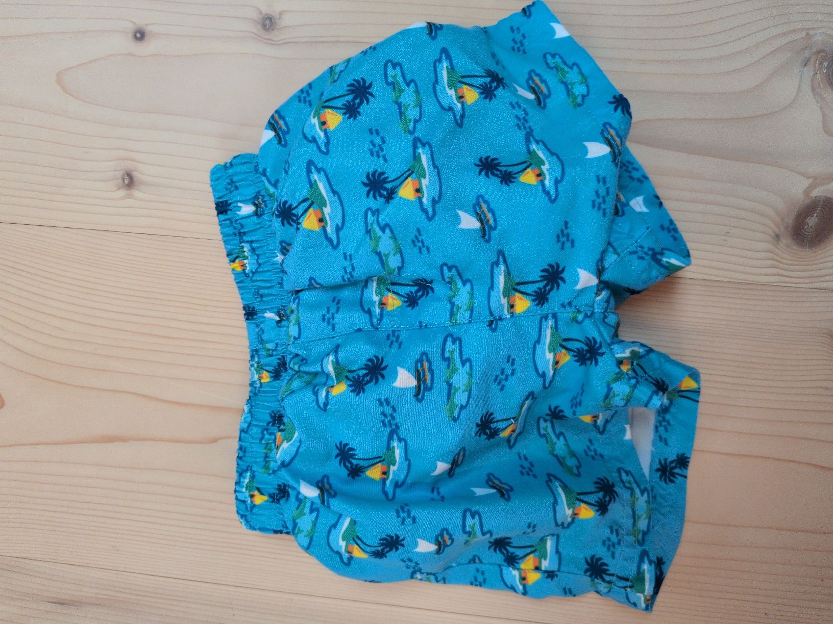 Kleiderpakete & -sets: 3 Outfits Gr. 68 – Gebraucht aus Oberhelfenschwil von Tattar 7