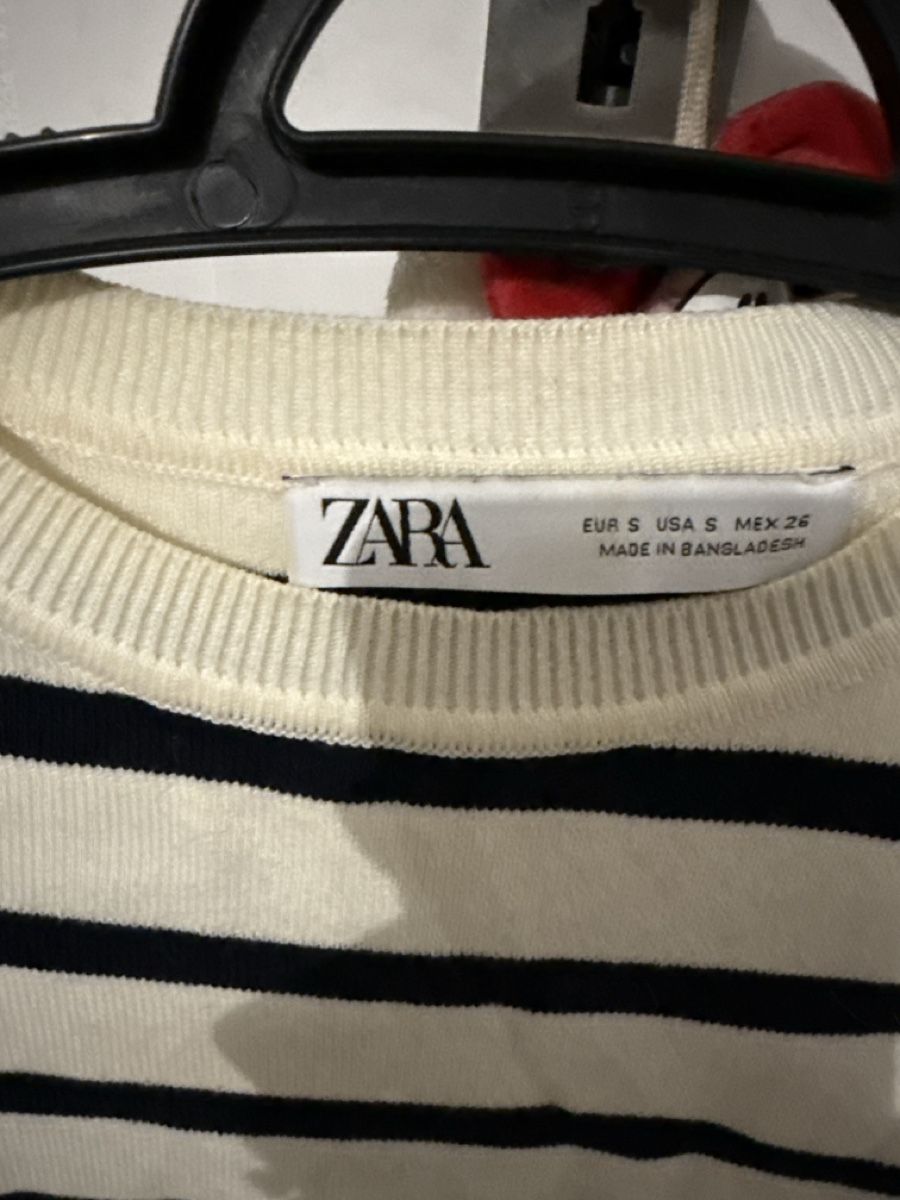 Zara Camicette, T-shirt & Top: top zara  – Usato da Sion venduto da ani_98tq 1