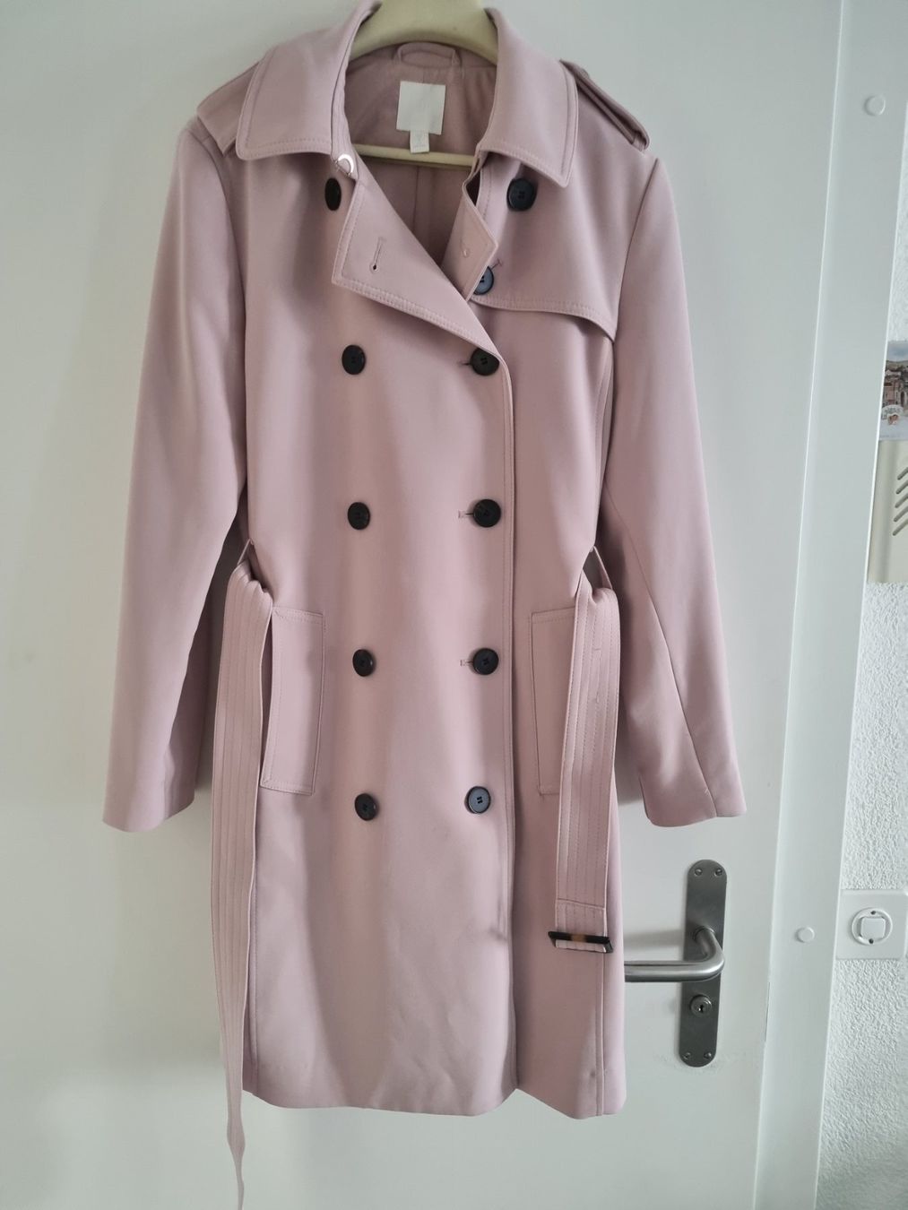 Mäntel: Mantel Trenchcoat H&M Gr. 38 – Gebraucht aus thalwil von Raishin720