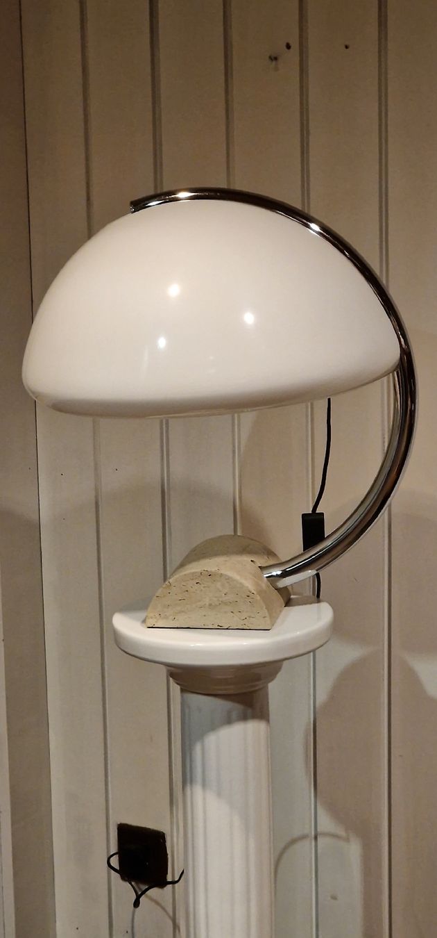 Lampade: Serpente chrome & travertine table lamp, – Usato da ZÜRICH venduto da Arte-24 1