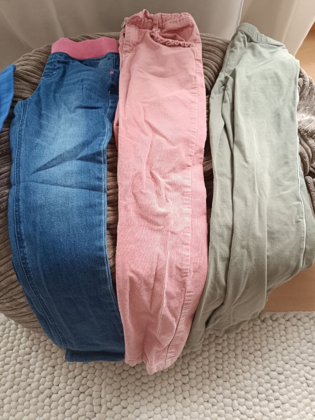 Ensembles coordonnés: Hosenpaket 140 – D'occasion à Arbon par shantiii