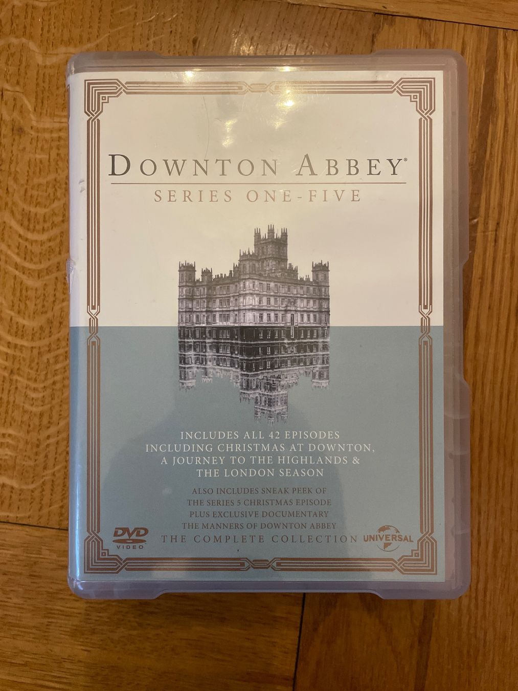 Tutti i DVDs: Downton Abbey DVD Box Staffeln 1-5 – Usato da Genève venduto da Livsonman