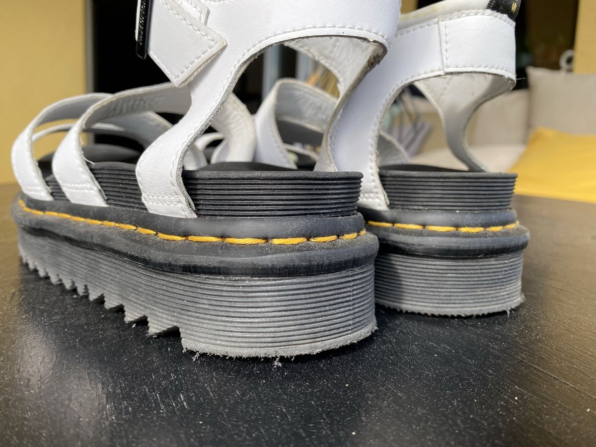 Dr. Martens Scarpe da donna: Dr Martens - Sandales blanches à plateforme – Usato da Hauterive NE venduto da LouRu 2