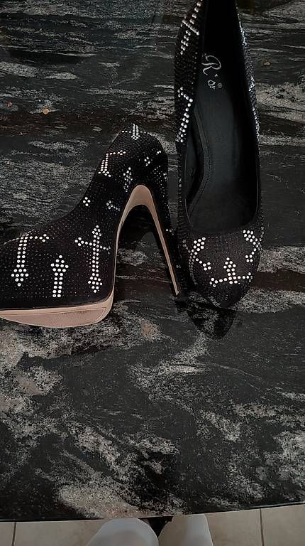 Chaussures femmes: Neuwertiger Damenschuhe  Gr 39 – Neuf (Voir description) à Wattenwil par karinschaw 4