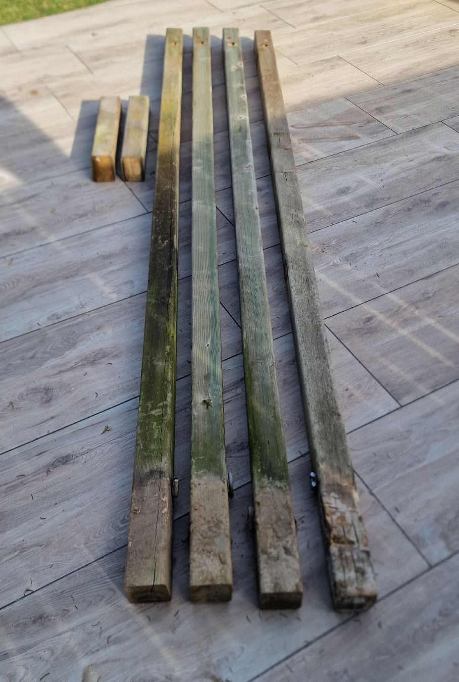 Articoli in legno: Imprägnierte Holzbalken – Usato da Suhr venduto da Sbume 1