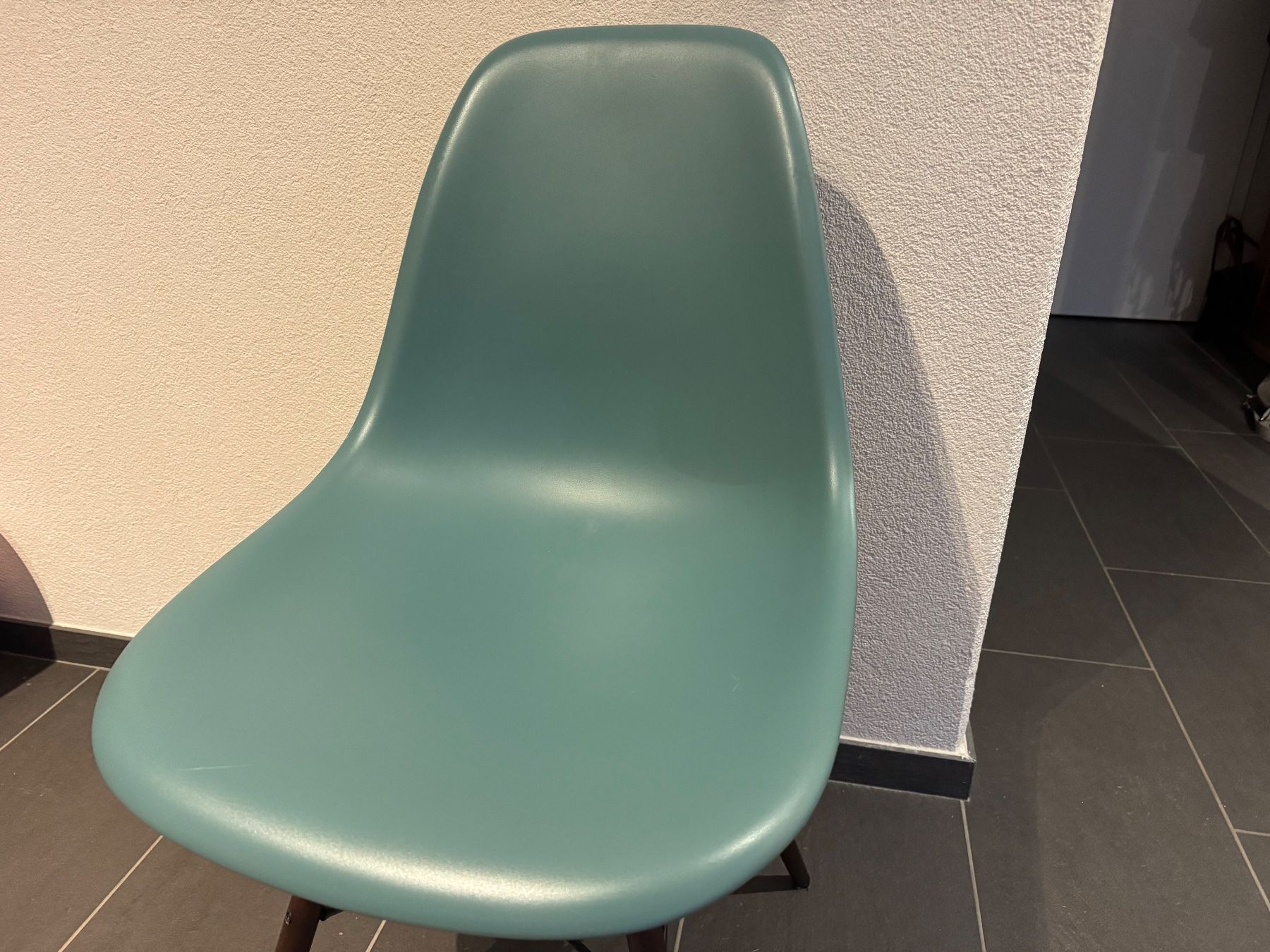Vitra Sedie: ORIGINAL VITRA EAMES PLASTIC SIDE CHAIR STUHL TOP DESIGN – Usato da Balterswil venduto da MR_FEELGOOD 1