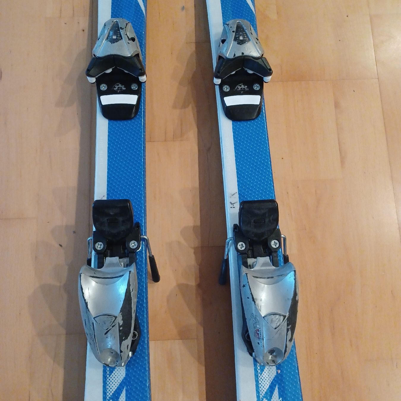 Skis: Kinderski , Ski , Haed  – D'occasion à Waldkirch par Fantasia-101 2