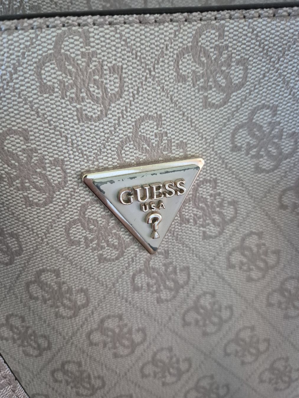 Guess Sacs femmes: Handtasche Guess – D'occasion à Oberriet SG par bae_2kbx 5