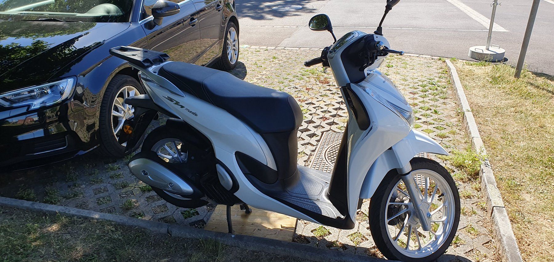 Honda Scooters: Honda sh 125 Mode - Jahrgang 2023 - 7200 km – Gebraucht aus Volketswil von tbs.tobler 1