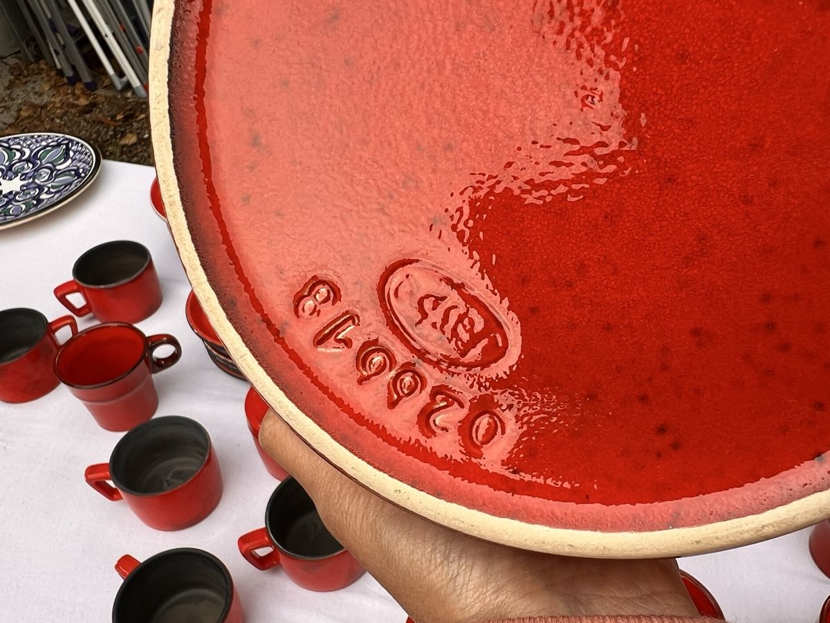 Set di piatti:  Rotes Geschirr Service (88) – Usato da Glattfelden venduto da maa_qcj8 5