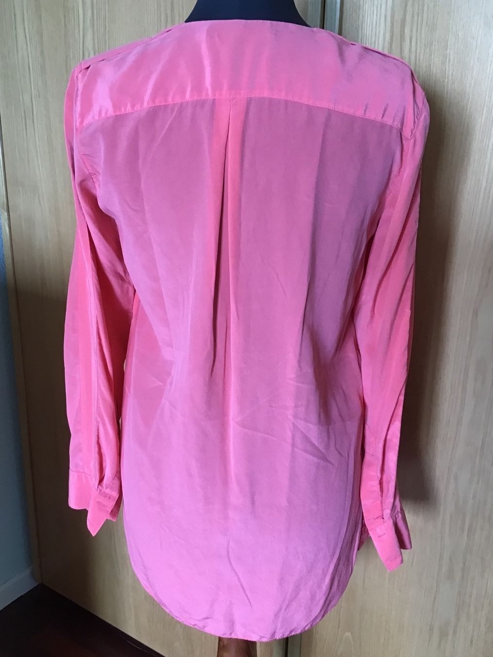 Blusen: Edle Seidenbluse v. BCBG MAX AZRIA - Koralle – Gebraucht aus Besazio von lionheart63 4