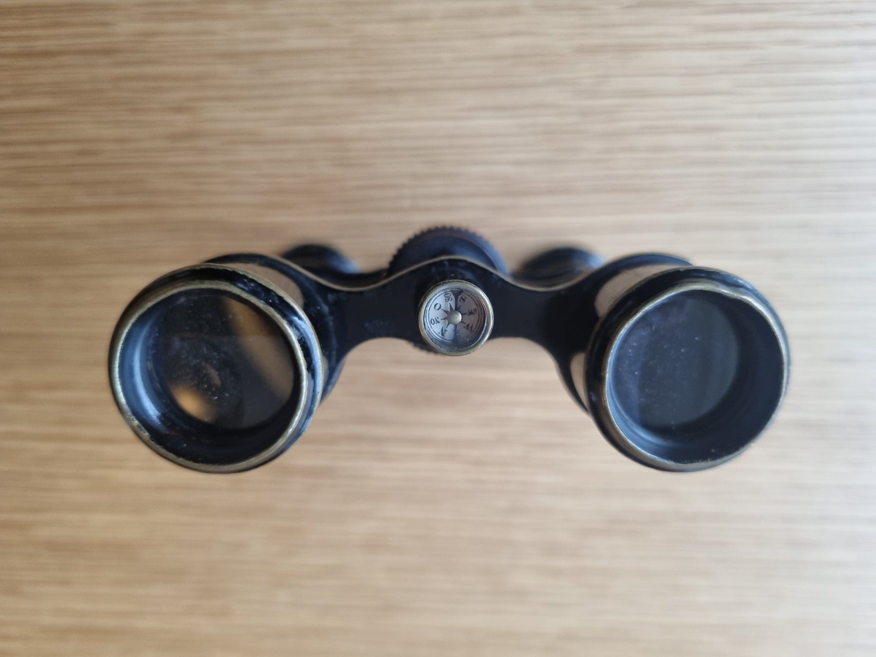 Binocoli: Opern Fernglas mit Kompass – Usato da Lenzburg venduto da freedomky 2