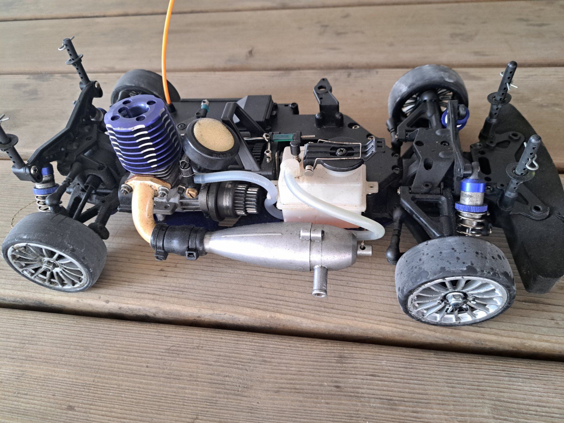 Kyosho Modellismo RC: Rc auto modellismo Kyosho Benzina – Usato da Emmenbrücke venduto da Qalku.live.it 6