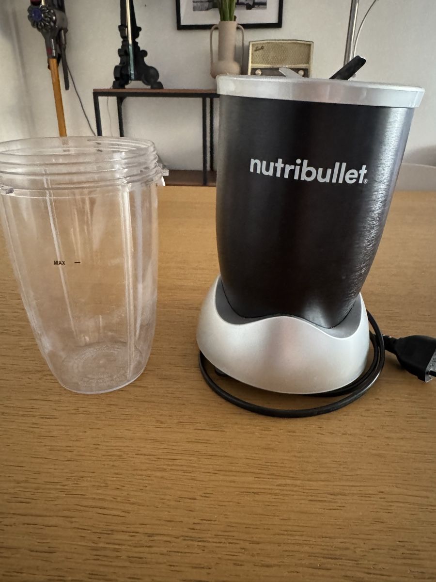 Nutribullet Elettrodomestici da cucina: Nutribullet – Usato da Basel venduto da frr_y9zm 1