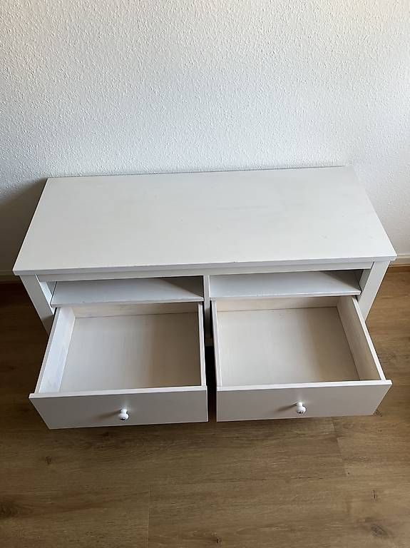 Ikea TV Möbel: TV-Möbel weiss – Gebraucht aus Liestal von lar_ww6f 2