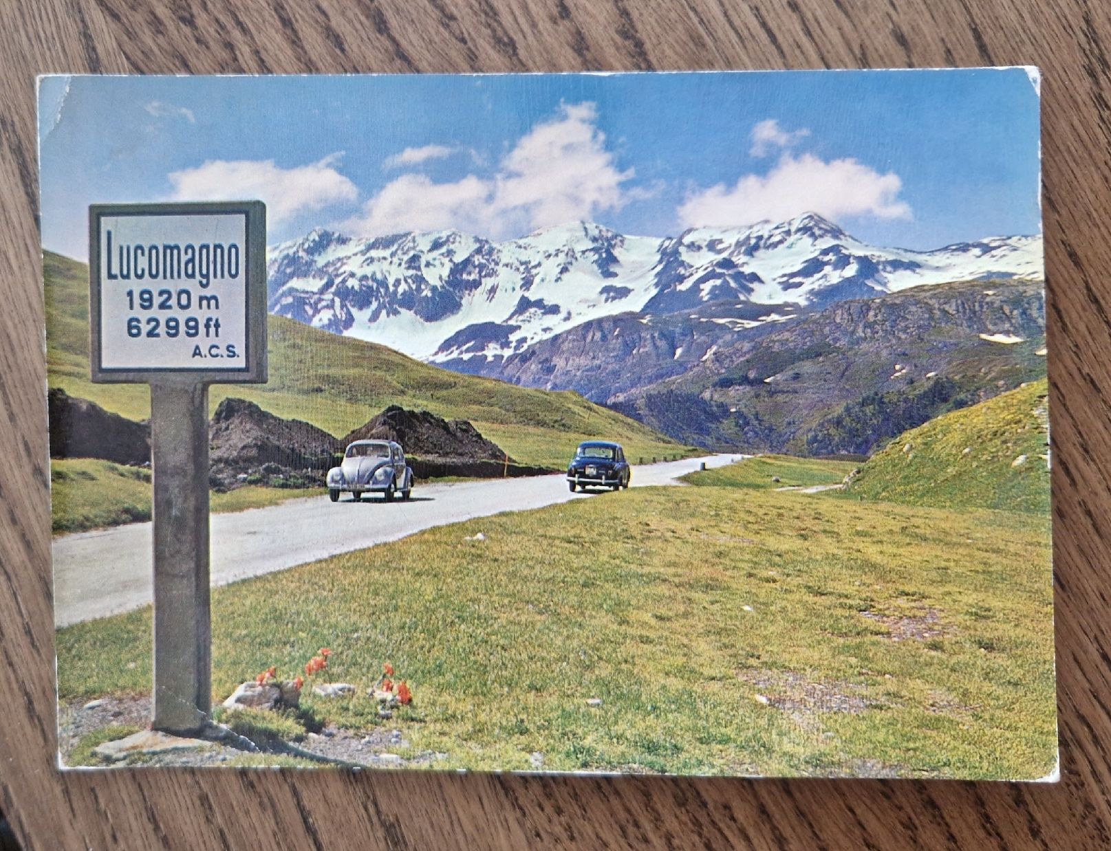 Cartoline postali: Lucomagno, VW Käfer, Autos, 60iger Jahre – Usato da Ebikon venduto da Donar50