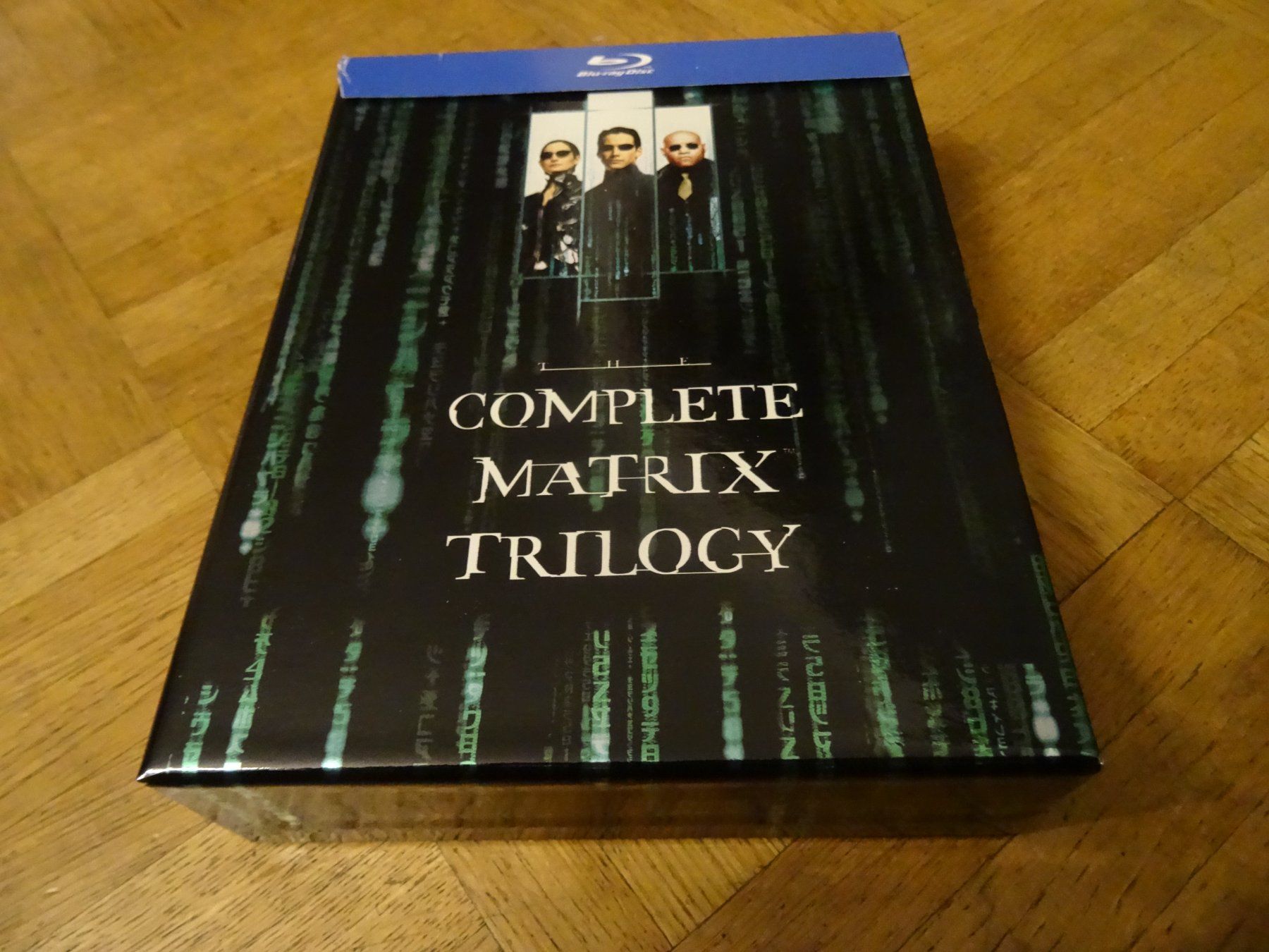 Tous les DVDs: The Matrix Trilogy Trilogie Blu-Ray Box – D'occasion à Olten par Disc-Verkauf
