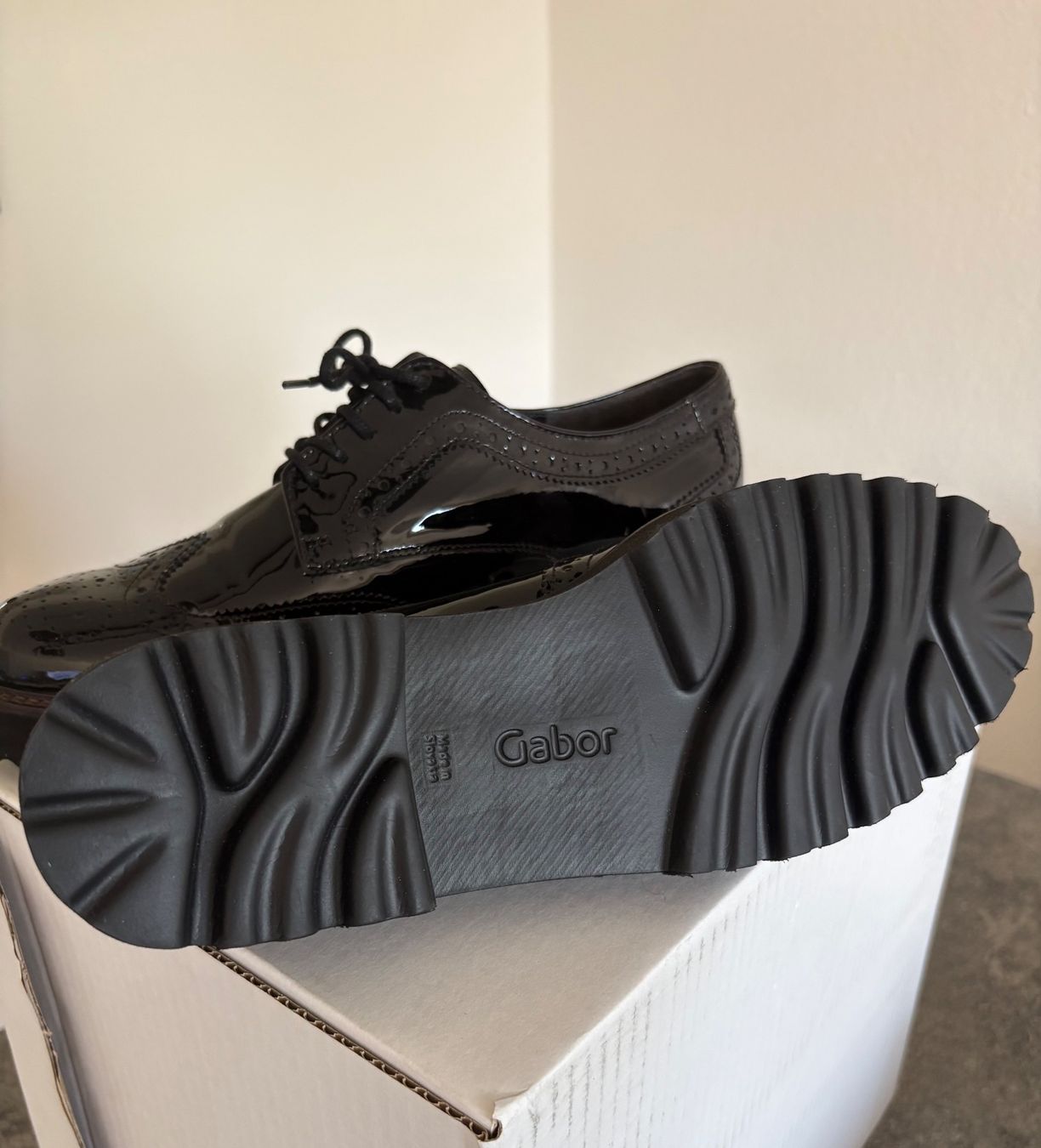 Gabor Scarpe da uomo: Gabor Lack Budapester gr 7 1/2 (40) NEU – Nuovo e nell'imballaggio originale da Niederbipp venduto da fashionfuchs 7