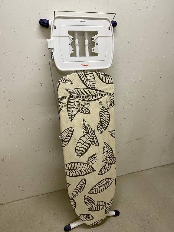 Leifheit Assi da stiro: LEIFHEIT 72565 Air Board Express M Solid Bügelbrett – Nuovo (secondo la descrizione) da Staufen venduto da sarinaluescher 2