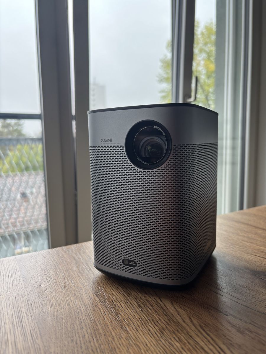 Xgimi Videoprojektoren: Beamer XGIMI Halo+ – Gebraucht aus Zürich von BOSTONC