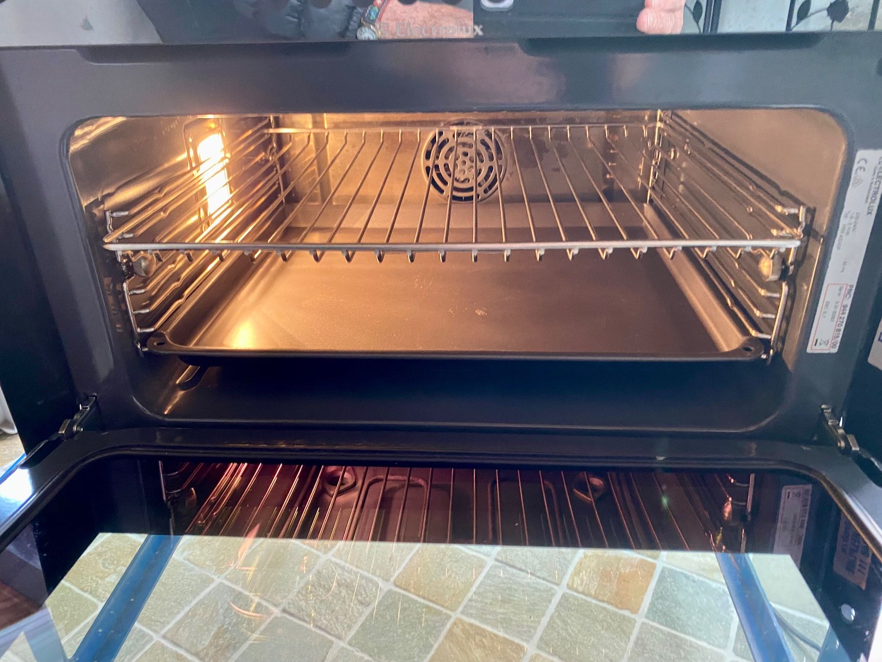 Electrolux Forni: Einbau  kombi Steamer Breite 55cm – Usato da Bremgarten AG venduto da 2N1 4