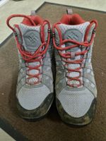 Columbia Hiking Shoes size.41