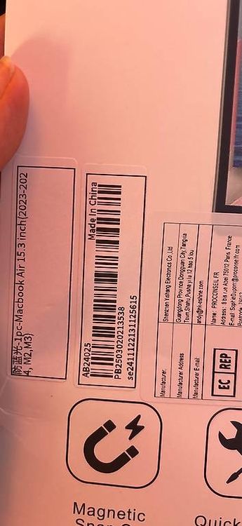 Notebook: Mac Book Air Folie  – Usato da Giebenach venduto da Mirya.mm 2