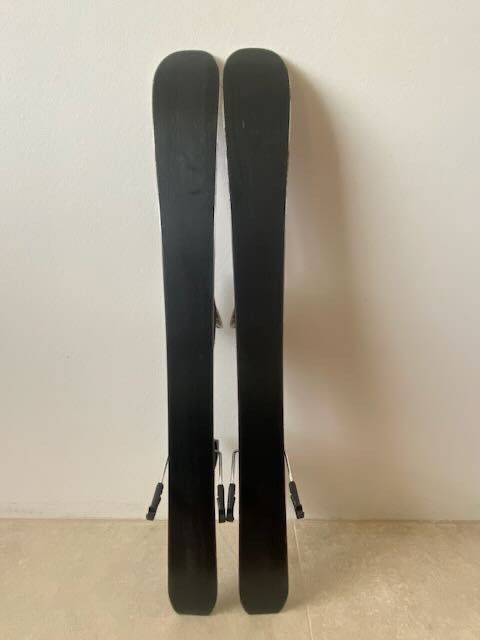 Skis: Kinder Ski 80 cm – D'occasion à Neuenkirch par Magmatom 1