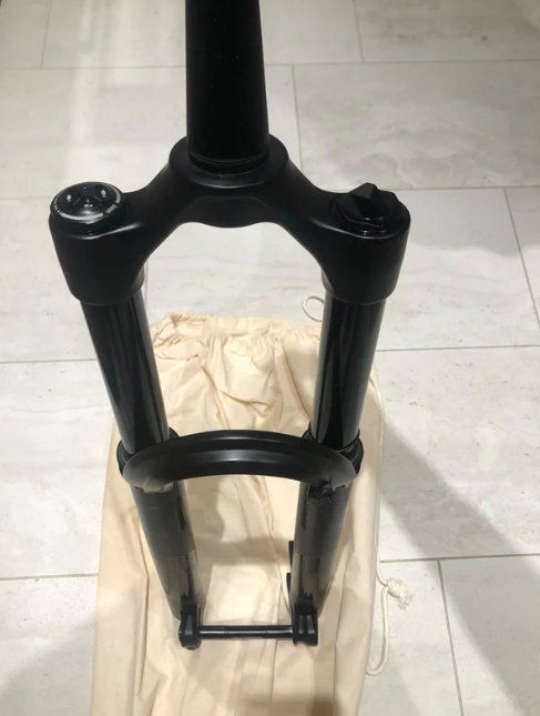 Fox Pezzi di ricambio: FOX 36 – Usato da Einsiedeln venduto da Bikegeek