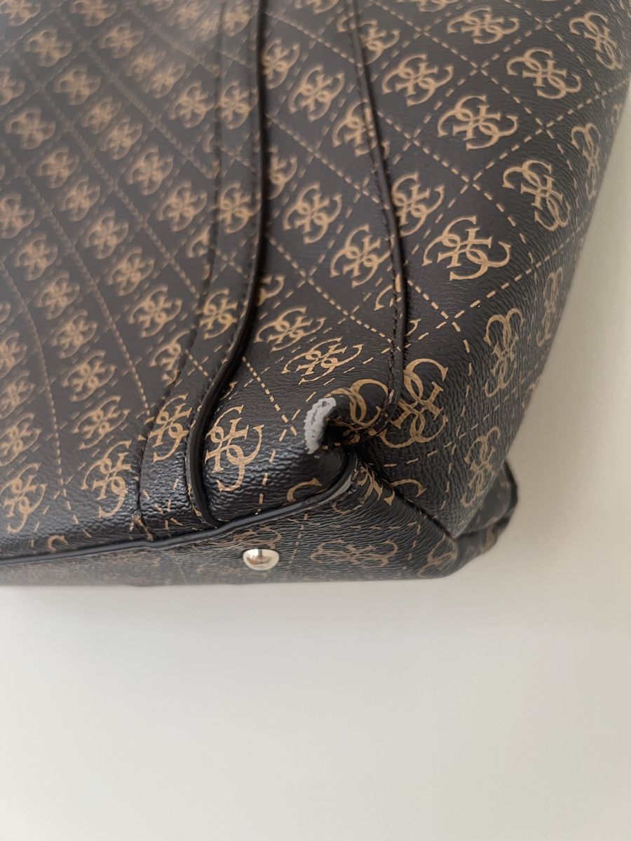 Guess Borse da donna: Schöne Guess Handtasche mit Muster – Usato da Thun venduto da bab_t79n 3