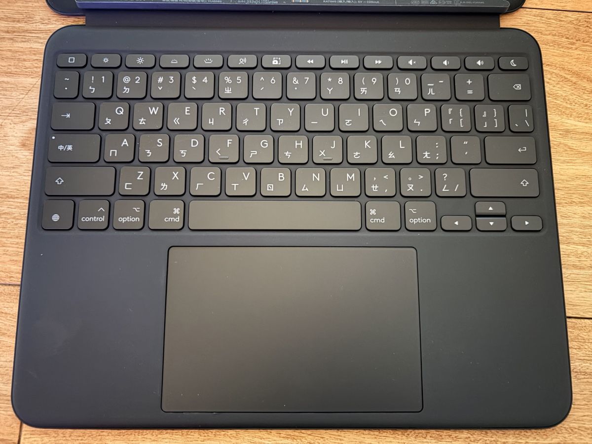 Logitech Tastaturen: Logi Combo Touch x2 pour iPad – Gebraucht aus Crans VS von yor_n5h8 2