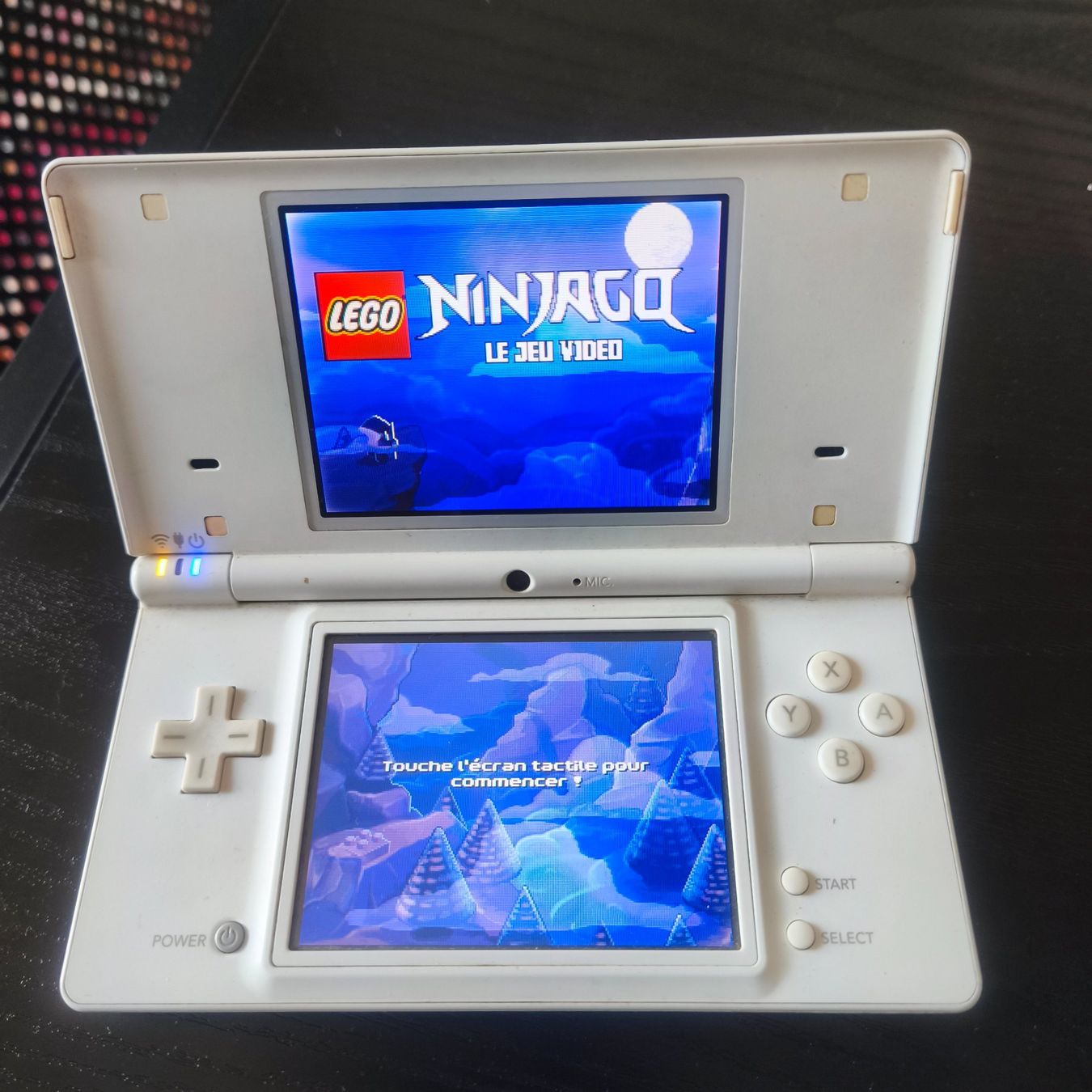 Nintendo Console: ab1.- Nintendo DS + 2 jeux + chargeur – Usato da St-Maurice venduto da Aran_Cash 8