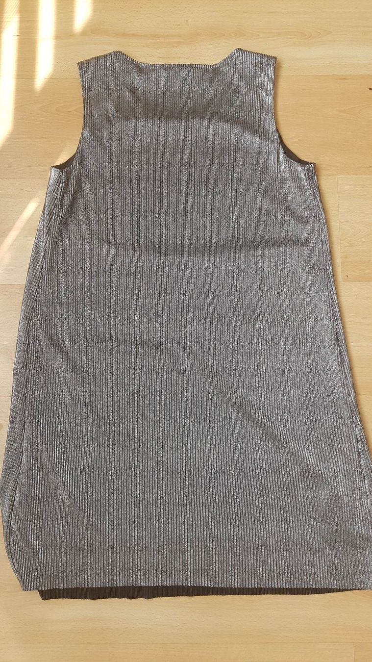 Vestiti: Schönes silbernes Abendkleid – Nuovo (secondo la descrizione) da Schöfflisdorf venduto da CrRG21 5