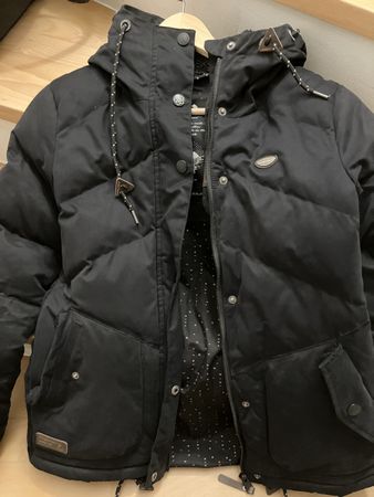 Neuwertige Ragwear Winterjacke Gr.S